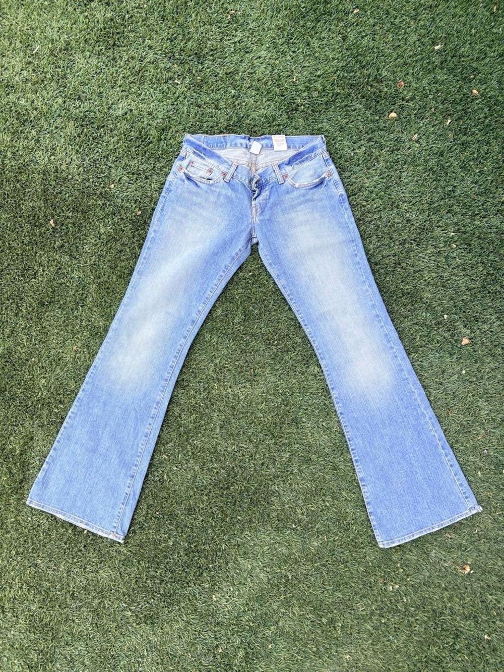 Y2K -Lucky Brand Light Wash Flared Jeans
